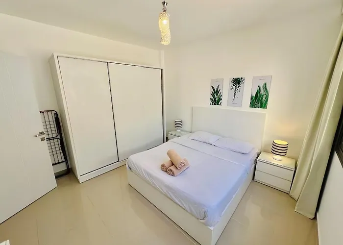 Peaks -g Cribs One Bedroom Pool View Апартаменты